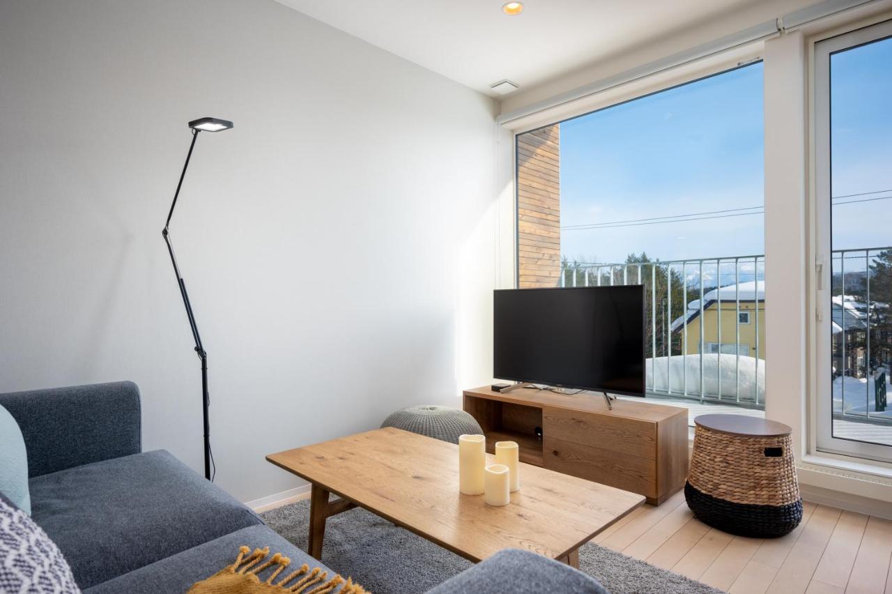Arthouse By H2 Life Apartment